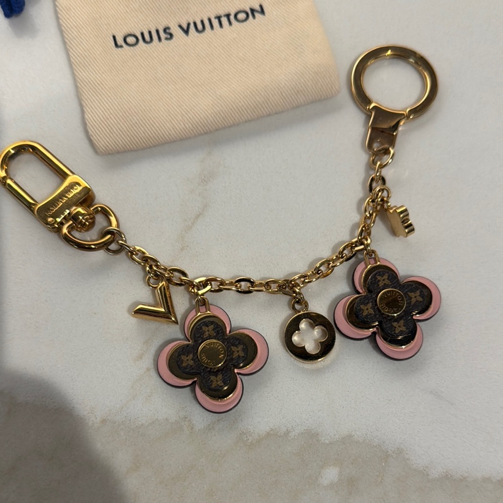 Louis Vuitton Pink and Gold Key & Card Holder